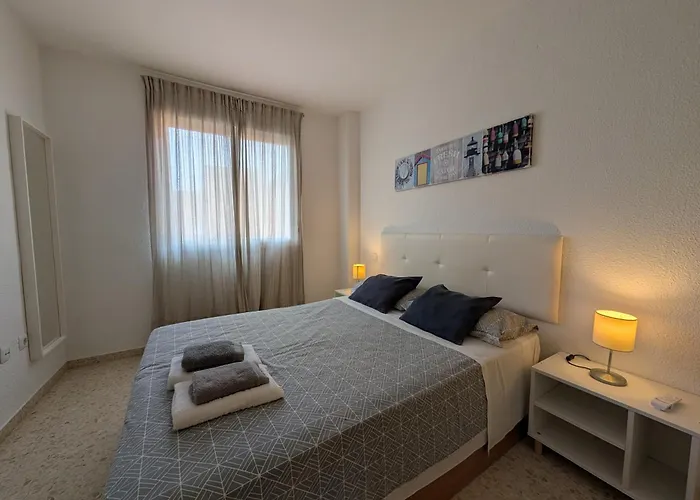 139 Livingtarifa Gonga House דירה